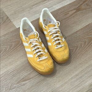 Adidas Spezial yellow suede - men’s 6